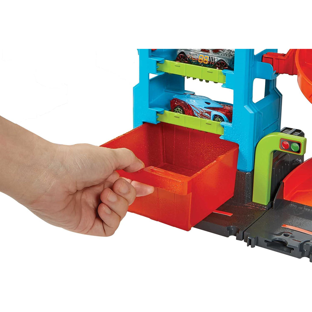 Hot Wheels City Mega Tower Carwash with 1 Colour Shifters Car Maqio