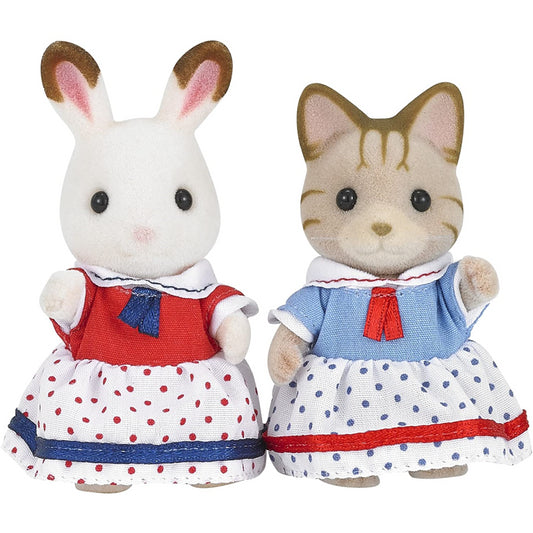 Sylvanian family 5018 : jumeaux lapin chocolat dans la poussette double  5432 - Conforama