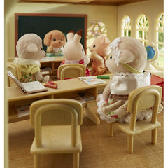 Sylvanian Families Sheep Family Figures and Accessories