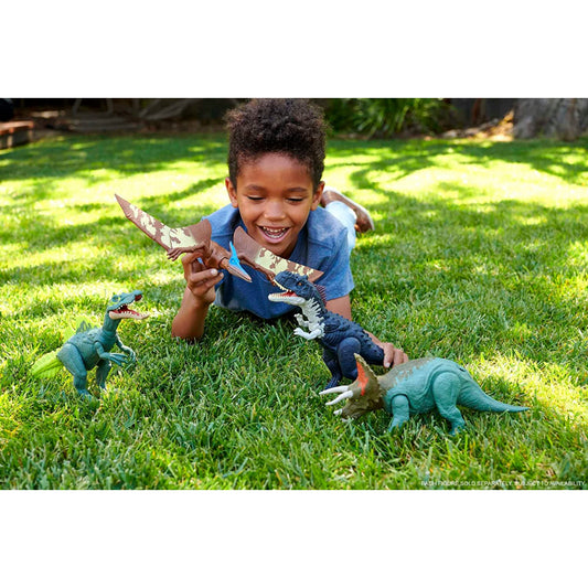 Jurassic World Dominion Roar Strikers Dinosaur Action Figure - Triceratops