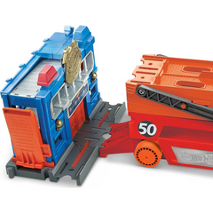 Hot Wheels Mega Hauler Truck