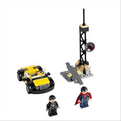 LEGO Super Heroes 76002: Superman Metropolis Showdown - Maqio