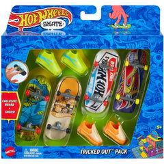 Hot Wheels Skate Tony Hawk 4 Fingerboards & 2 Skate Shoes