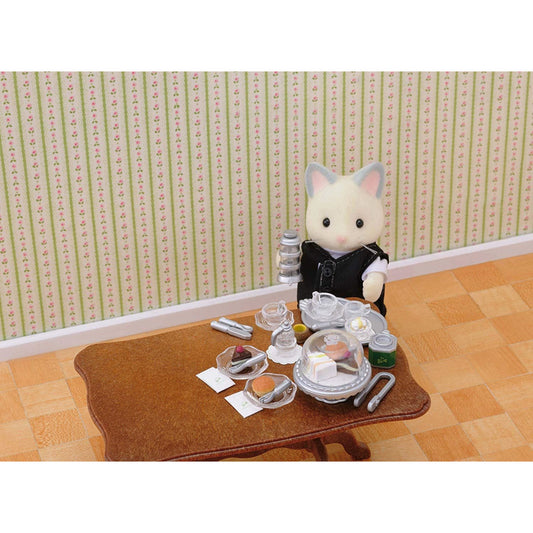 Sylvanian Families 4707 Butler Set - Maqio