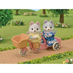 Sylvanian Families 5637 Tandem Cycling Set - Husky Sister & Brother