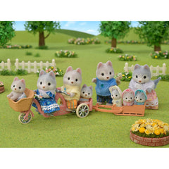 Sylvanian Families 5637 Tandem Cycling Set - Husky Sister & Brother