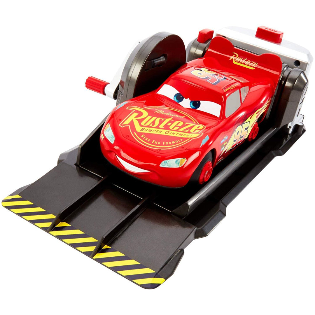 Disney Pixar Cars Stunt and Skills Lightning McQueen - Maqio