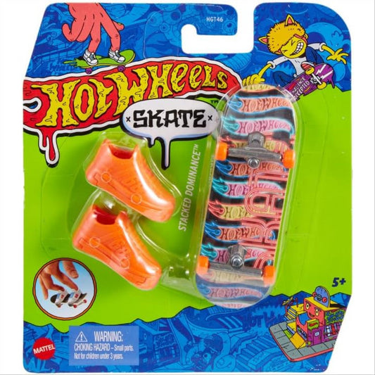 Hot Wheels Mini Skateboard Includes Orange Shoes