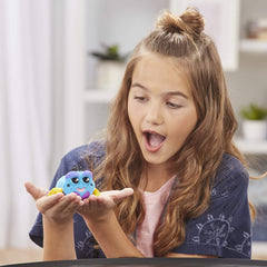 Yellies Voice Activated Electronic Pet -  Webington Spider - Maqio